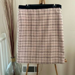 Liz Claiborne pink/black skirt size 18